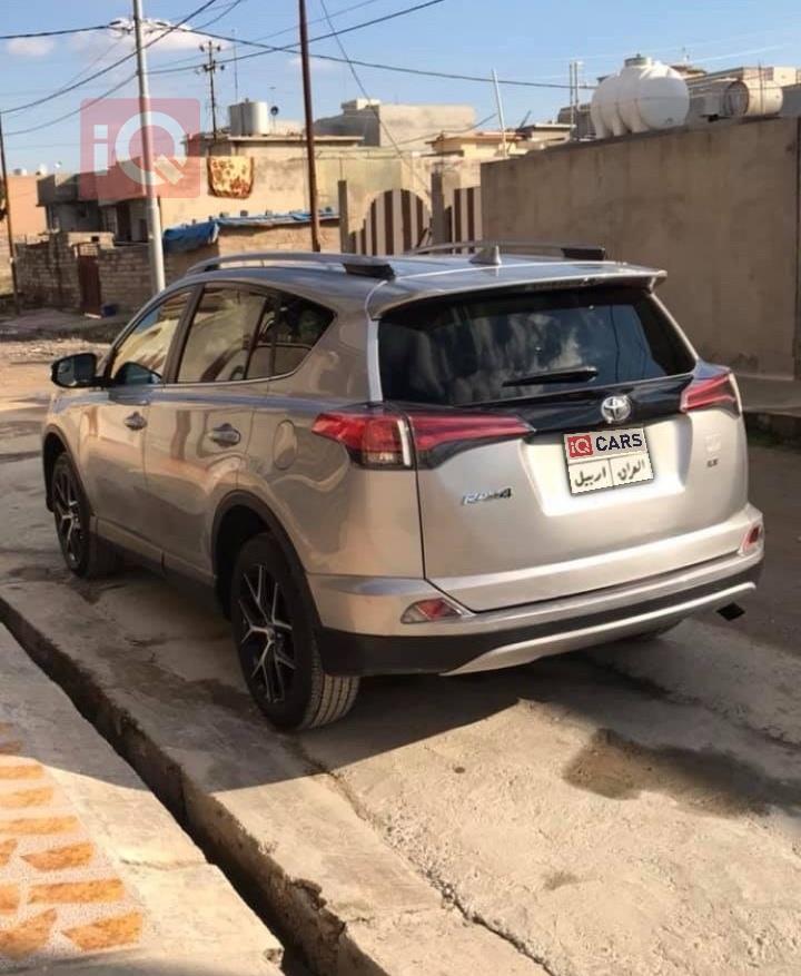 تويوتا راف 4